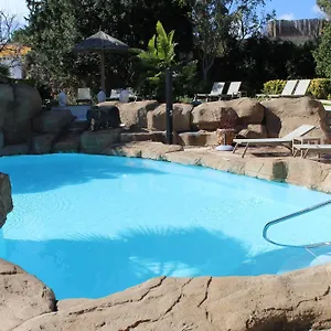 the-red-farm.qawrahotelsmalta.org/